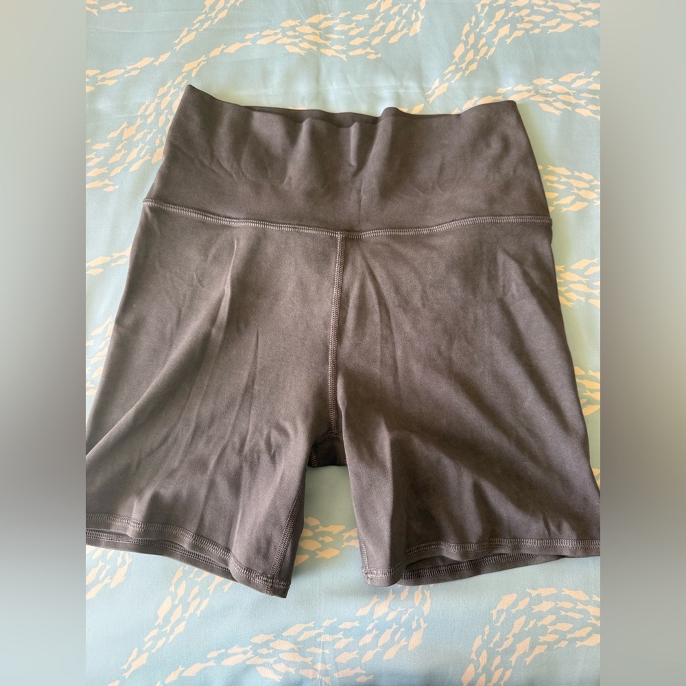Vuori Women's Charcoal Bike Shorts